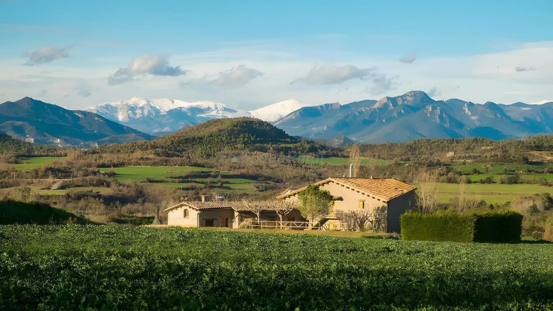Cal Torrenti Villa Caserras 0*,  Spain