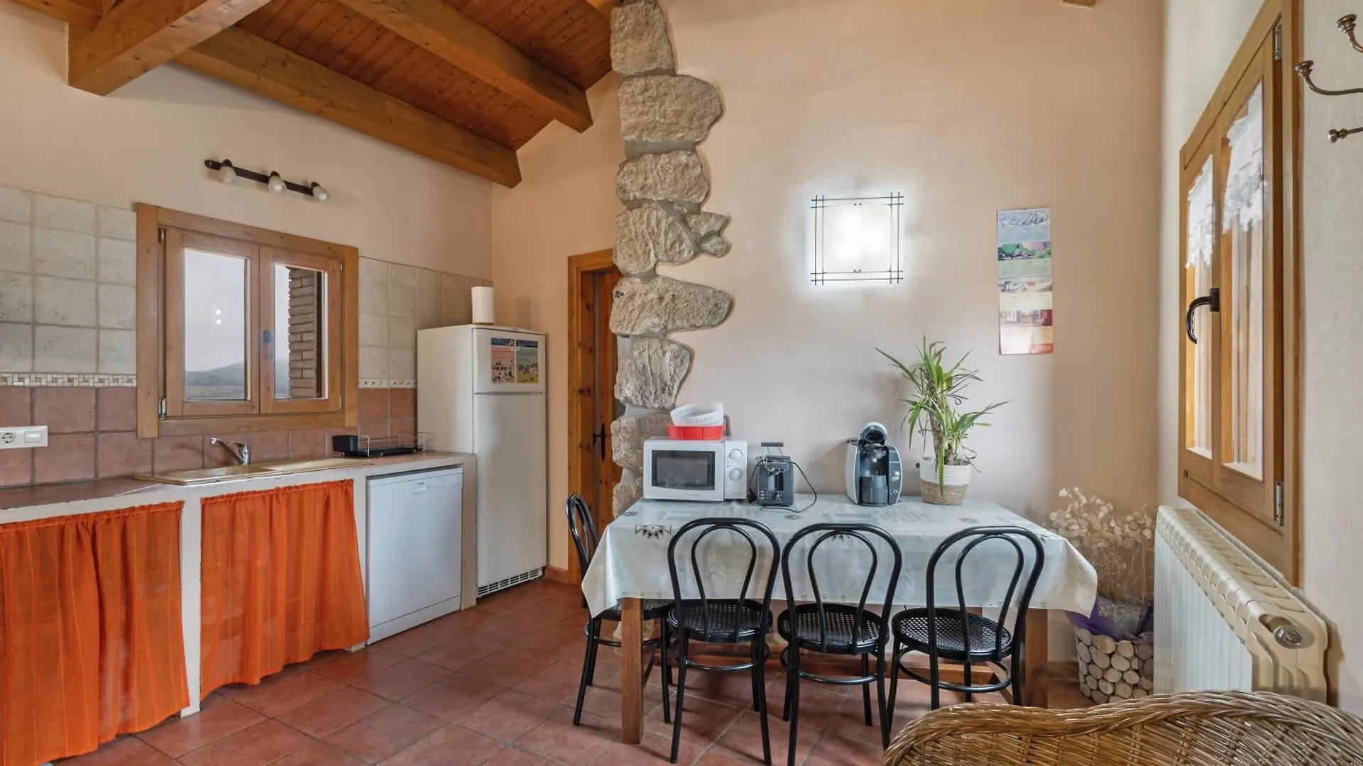 Cal Torrenti Villa Caserras Holiday home