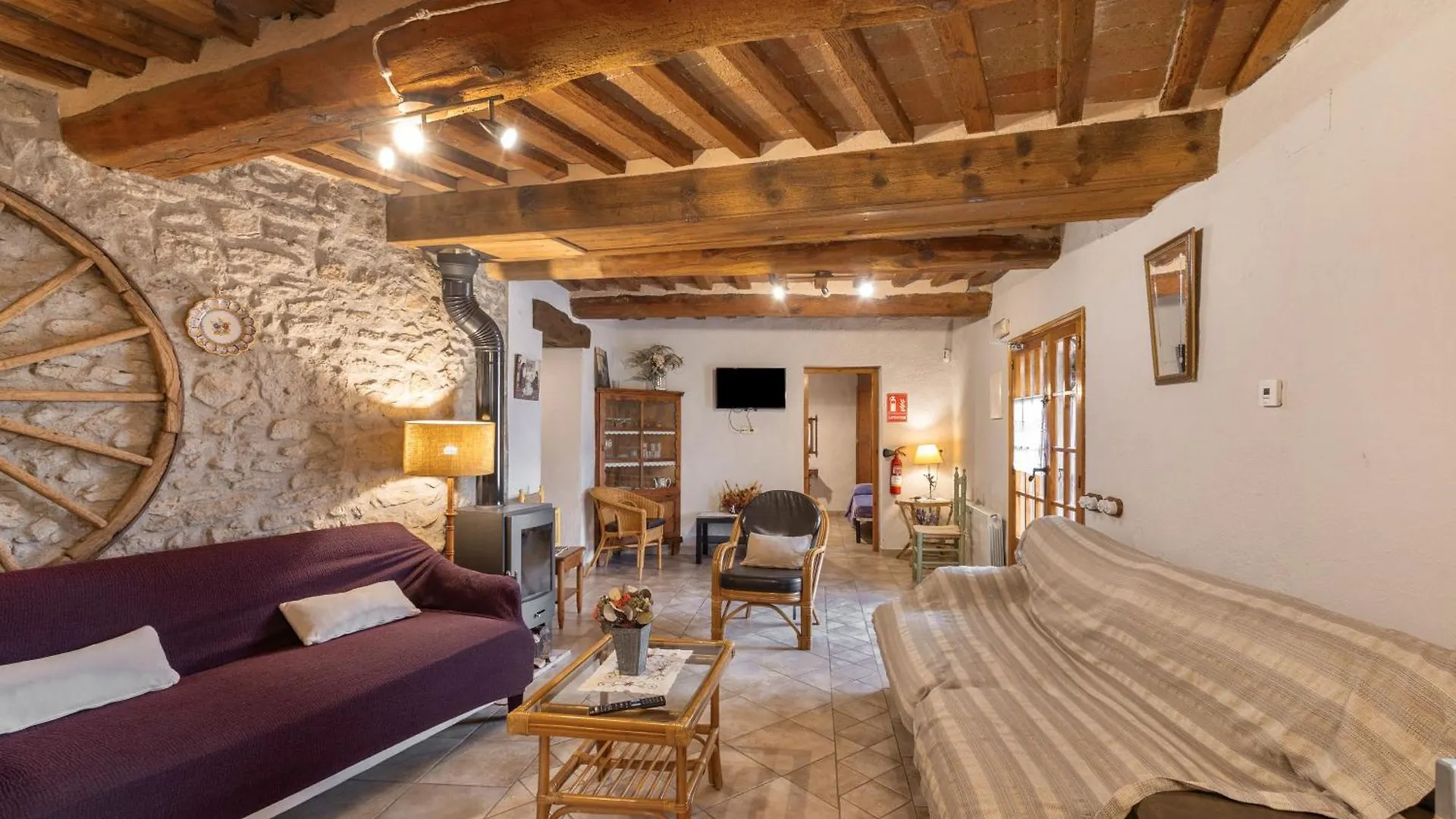 Cal Torrenti Villa Caserras